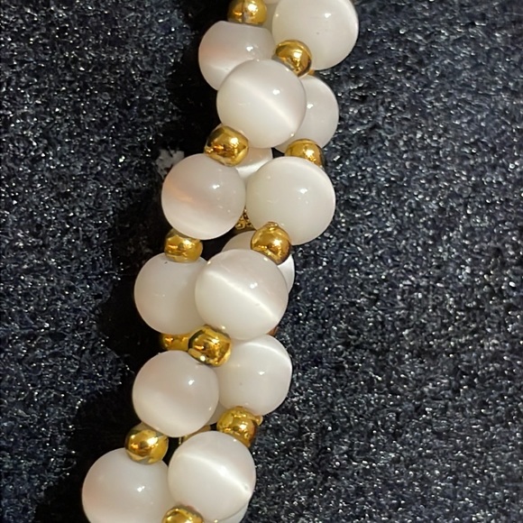 Vintage Cats Eye, triple strand  Choker Necklace - Picture 5 of 5